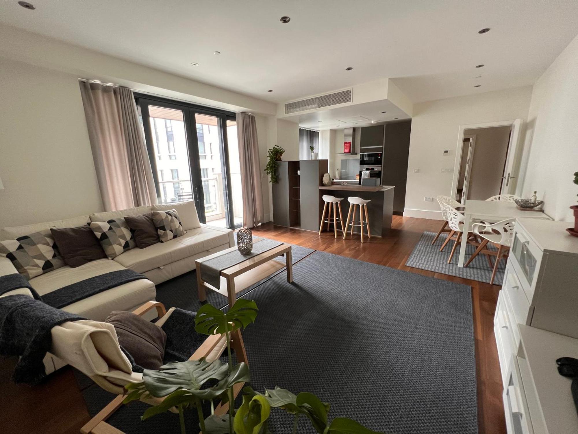 Deluxe 1-Bed Apartment In The City Centre Gibraltar Exterior foto